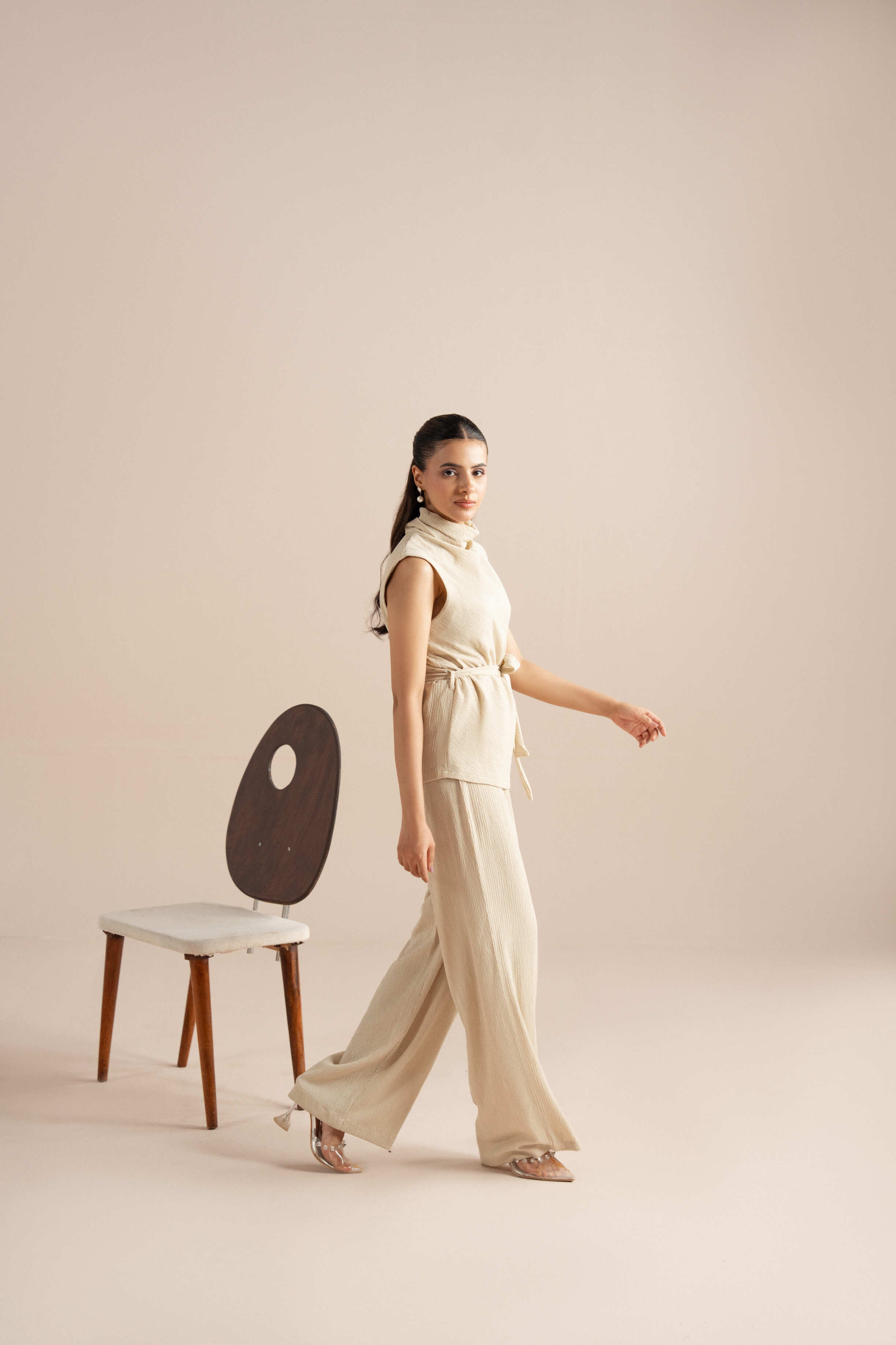 Belted Sleeve-less Shell Set