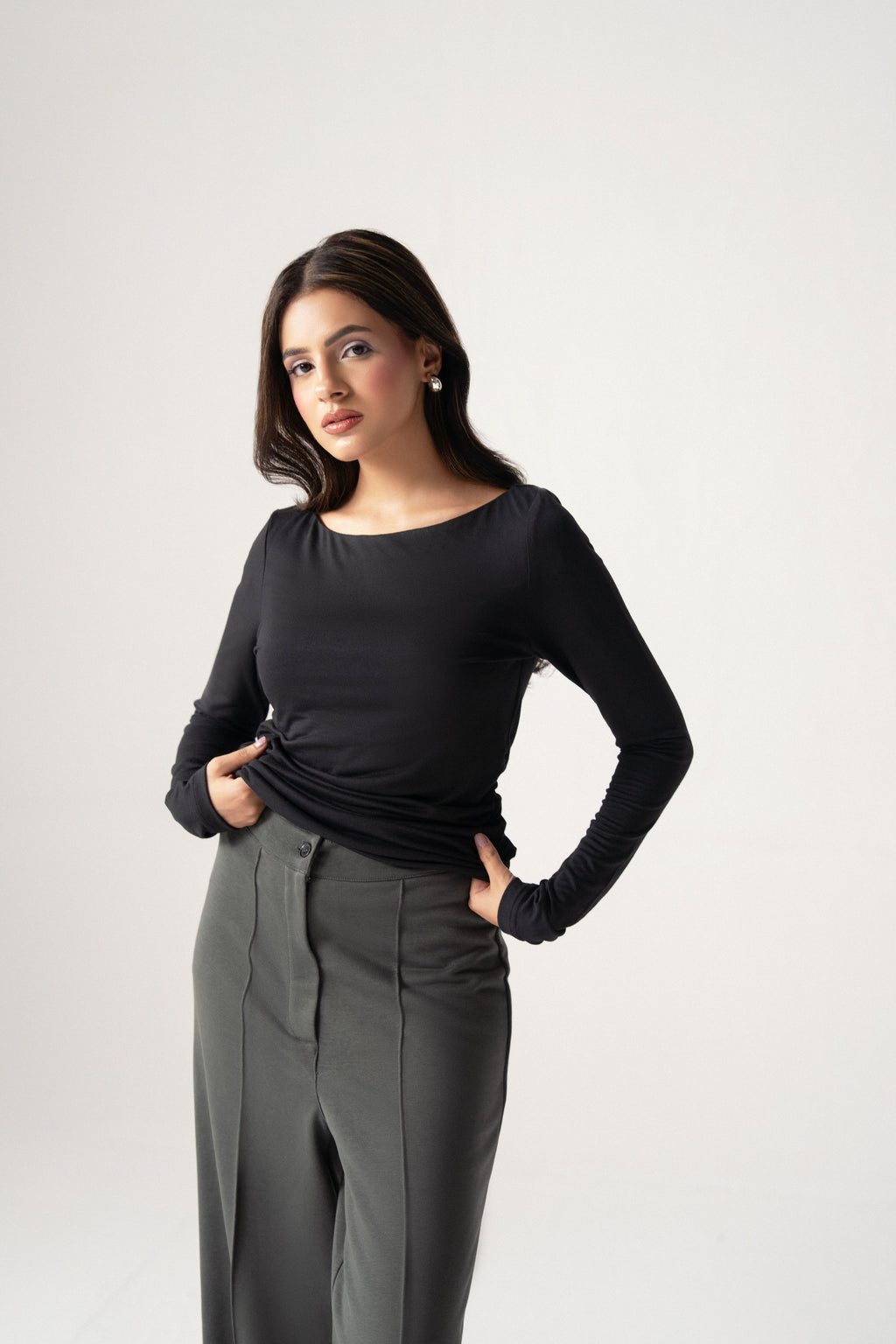 Fitted Long Sleeves Top - Boat NeckLine