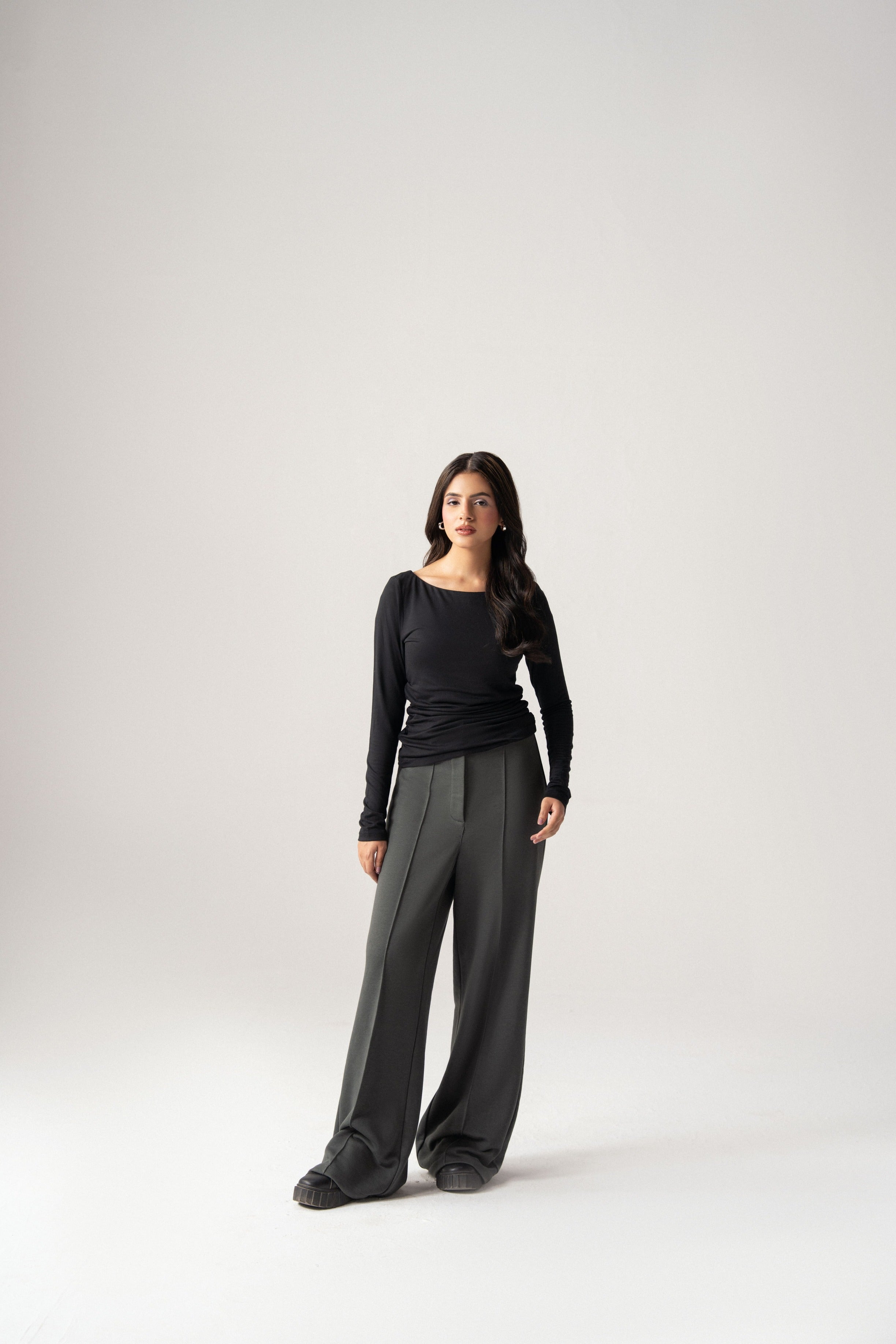Fitted Long Sleeves Top - Boat NeckLine