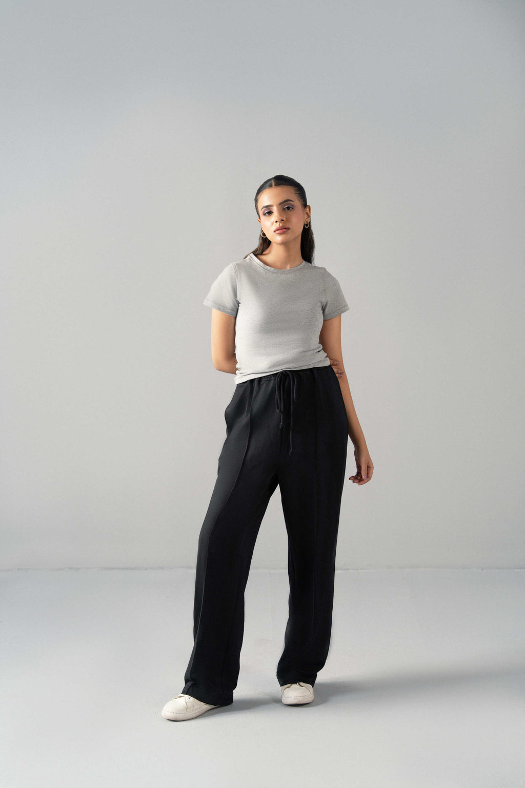 Linear Fitted Tee