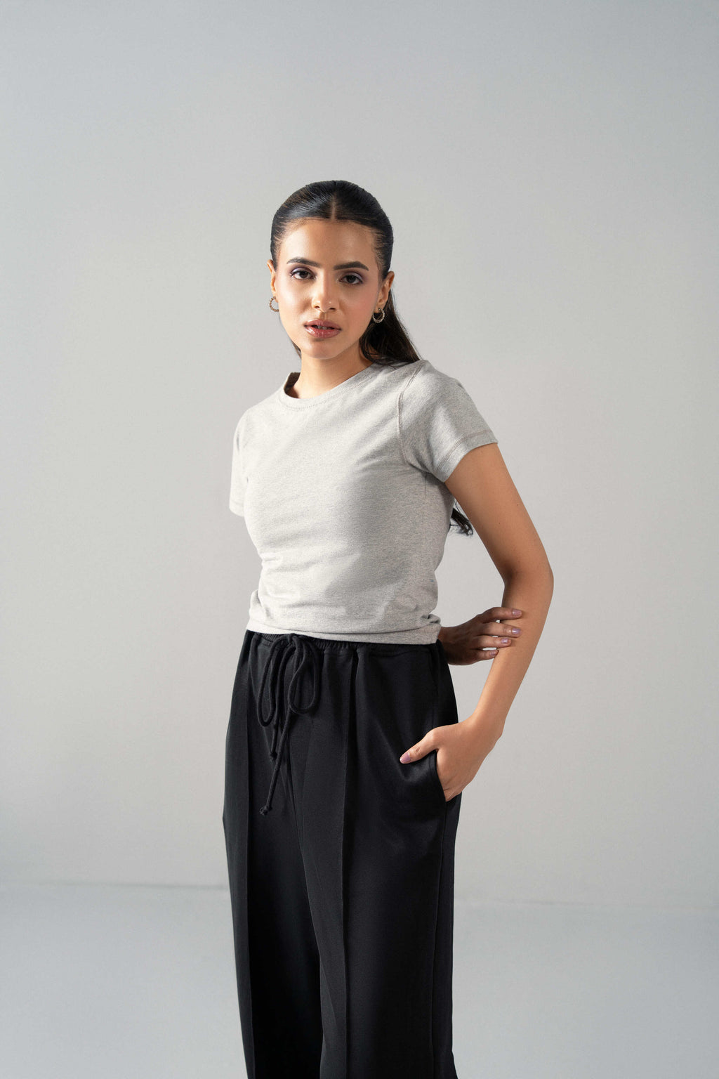 Linear Fitted Tee